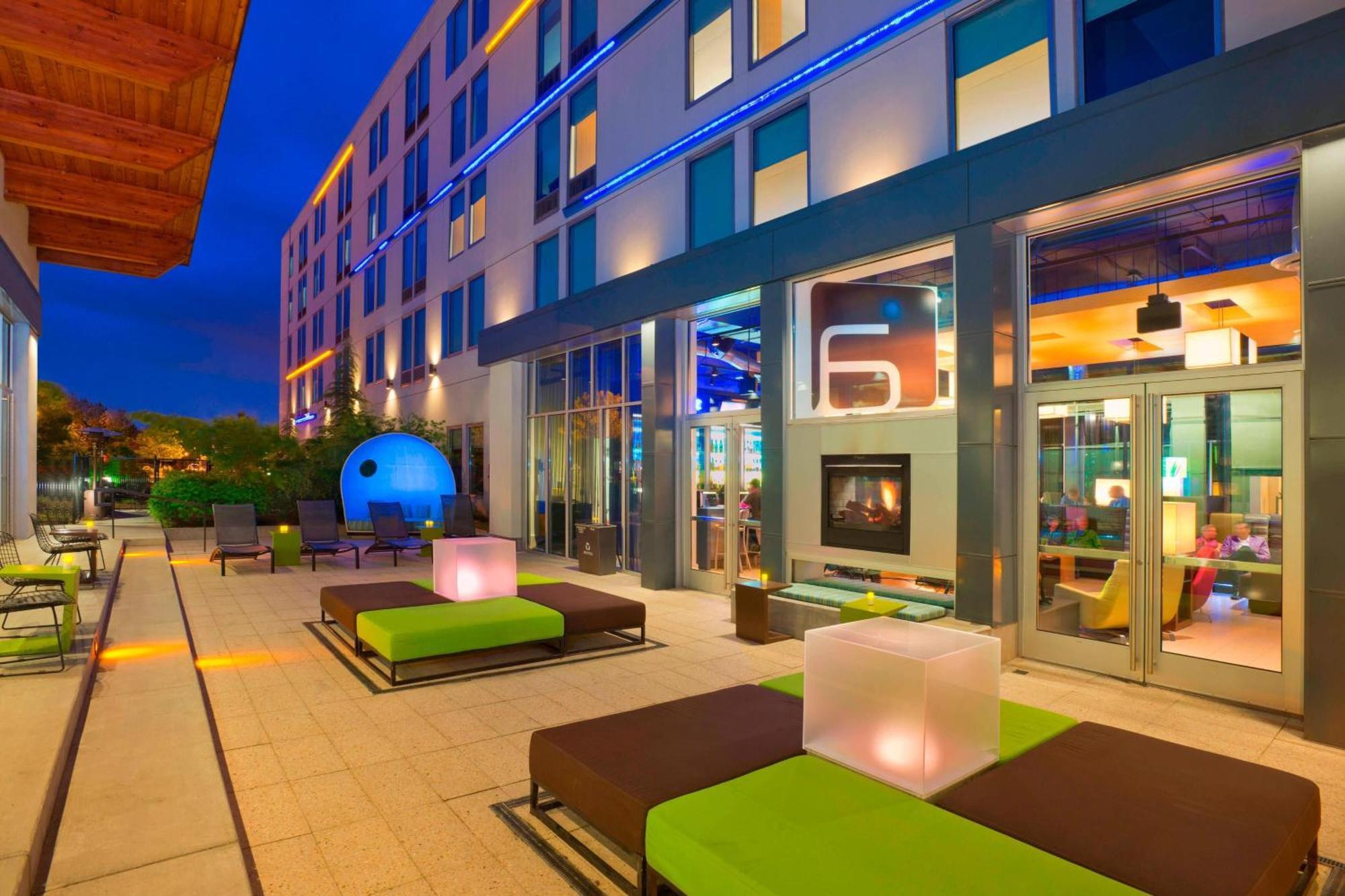 Aloft Portland Airport Hotel At Cascade Station Exteriör bild